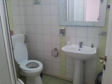 Фото номера Двухместный номер с 1 кроватью или 2 отдельными кроватями Гостевой дом Pensiunea Margareta г. Байле-Уну-Май 18
