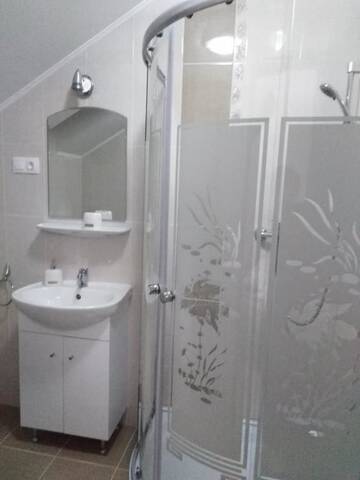 Фото номера Номер с кроватью размера «king-size» Гостевой дом Casa Banc г. Байле-Уну-Май 32